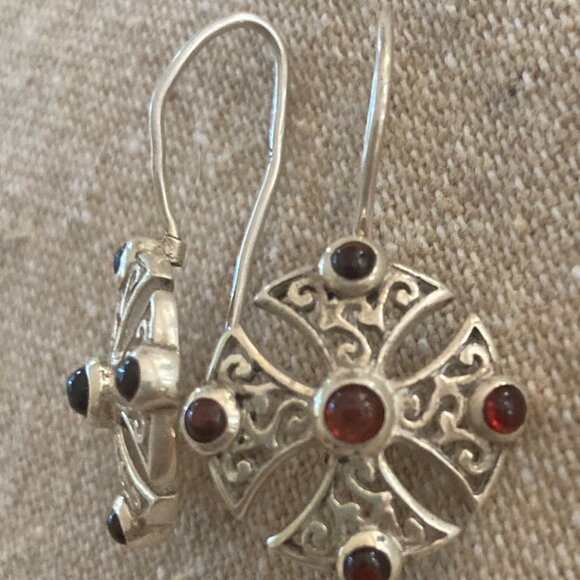 Sterling Silver & Garnet Earrings - Picture 5 of 12